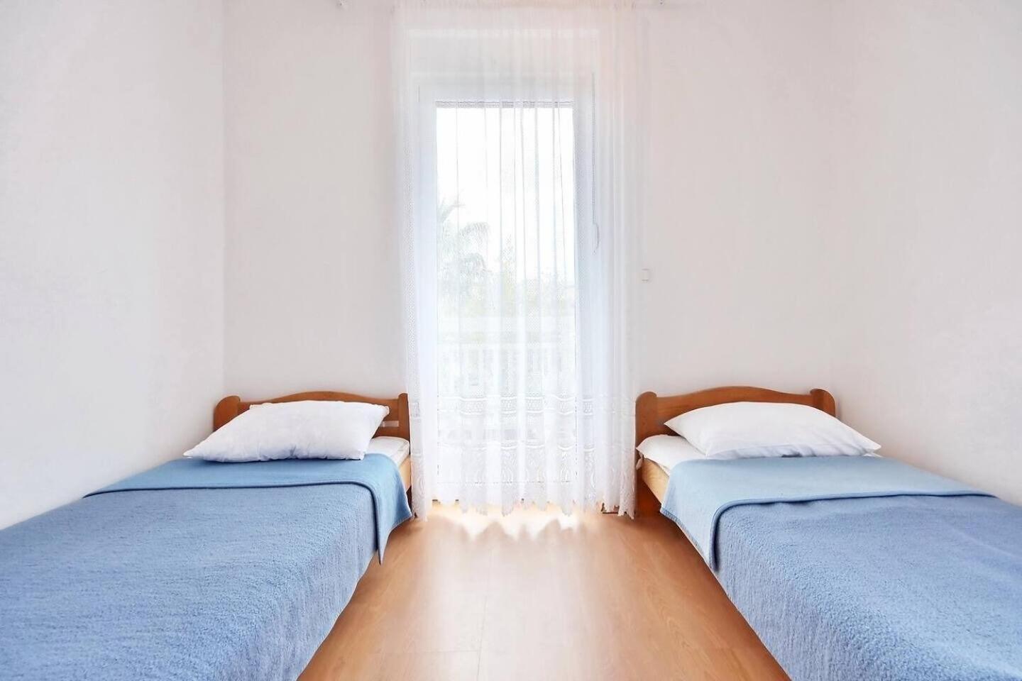 Apartment Toma Omiš Dış mekan fotoğraf