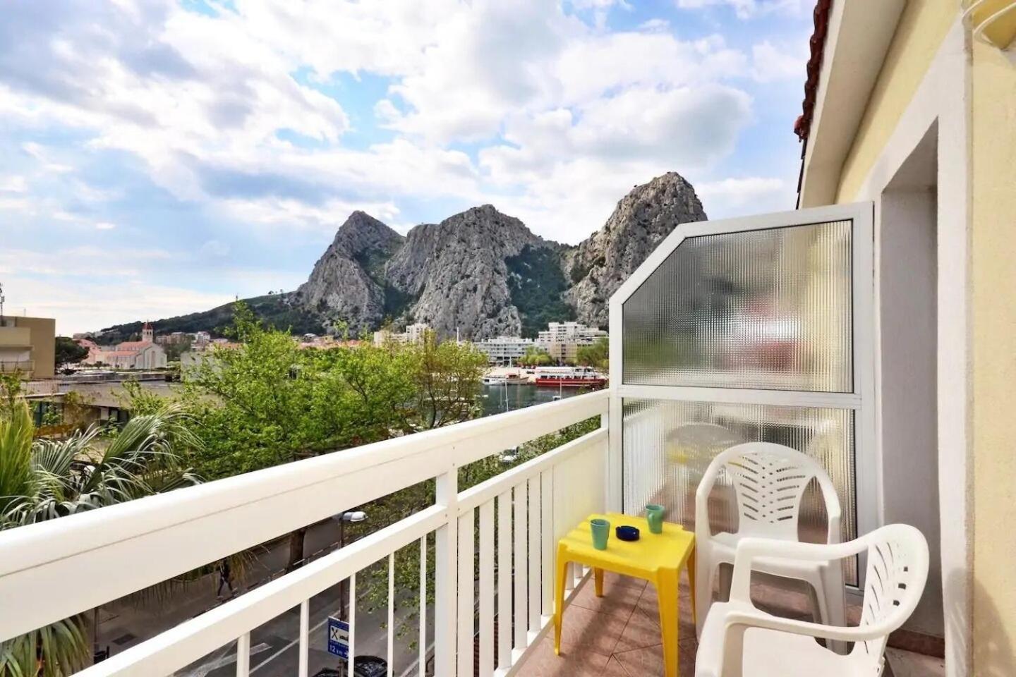 Apartment Toma Omiš Dış mekan fotoğraf