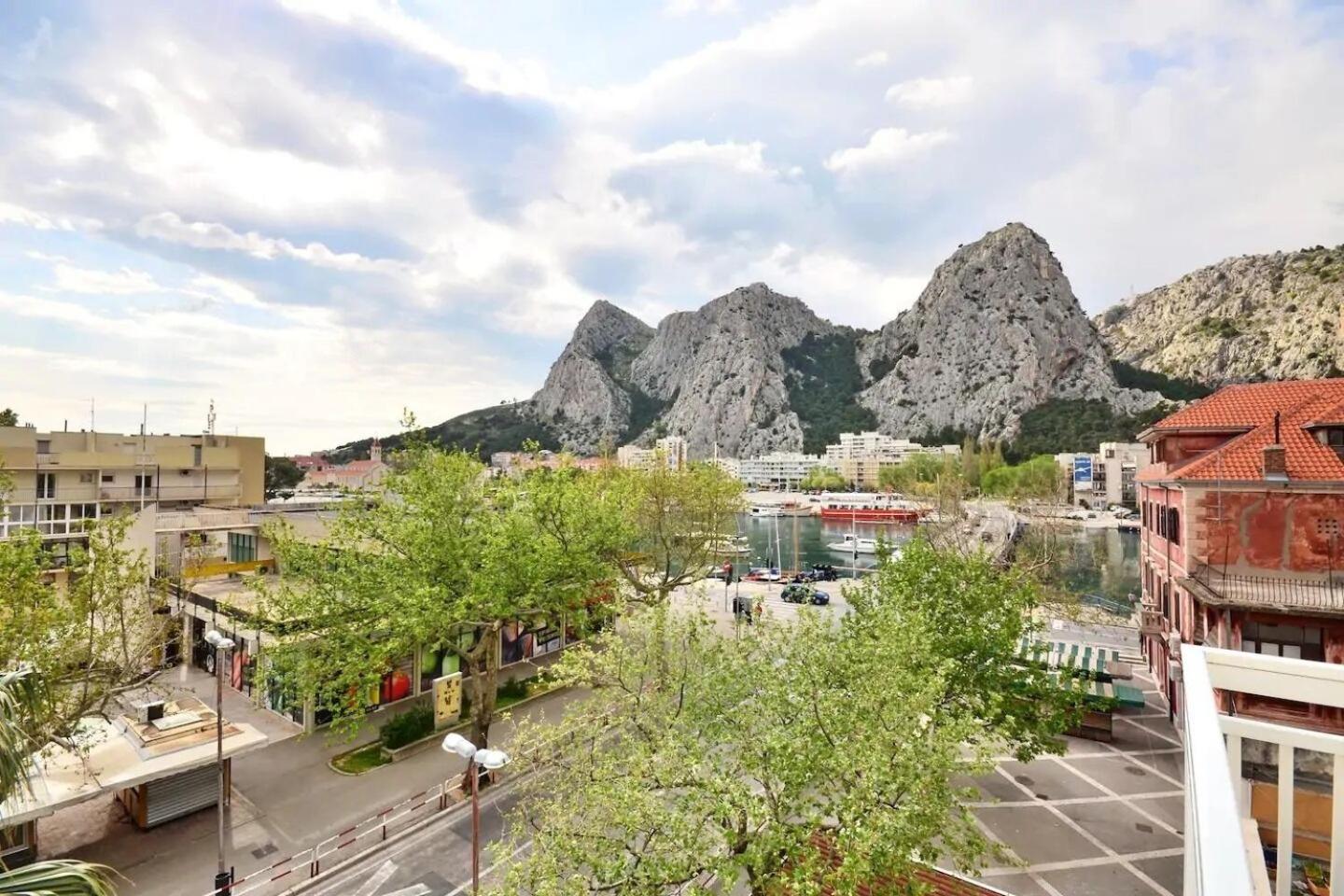 Apartment Toma Omiš Dış mekan fotoğraf